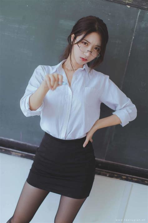 《毒龙钻是怎么操作的》